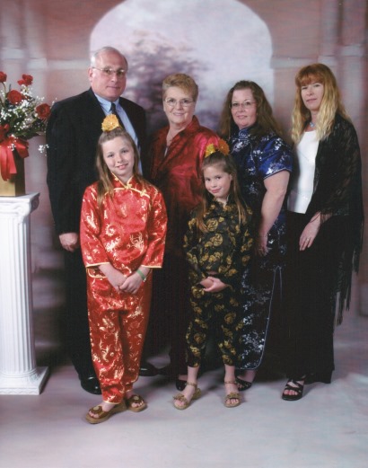 Family Shot-Spirit-Jan2005.jpg