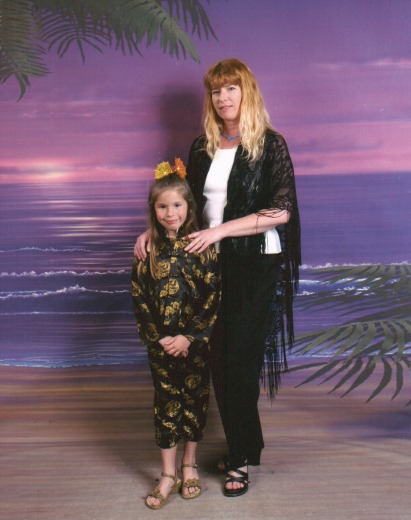 Holly-Kemi-Spirit Cruise-Jan2005.jpg