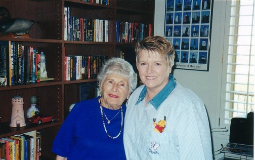 Etta-Arlene-VisitToTucson-Apr15-2000.jpg