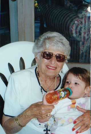 Etta-Holly-Bottle-VisitToTucson-Apr16-2000.jpg