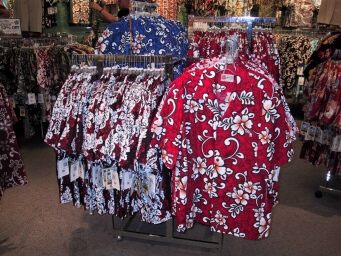 IMG_5465ShirtsAtHiloHatties-Sep25-2001.jpg