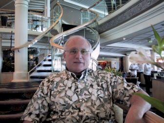 IMG_5635Richard-Lunch--HawaiiCruise-Sep2001.jpg