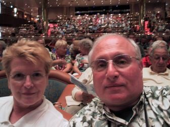 IMG_5670Arlene-Richard-MasqueradeTheatre--HawaiiCruise-Sep2001.jpg