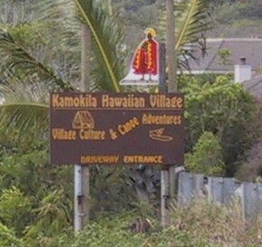 IMG_5715HawaiianVillage--NawiliwiliKauai -HawaiiCruise-Sep2001.jpg