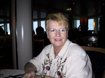 IMG_6049Arlene-HawaiiCruise-Sep2001.jpg
