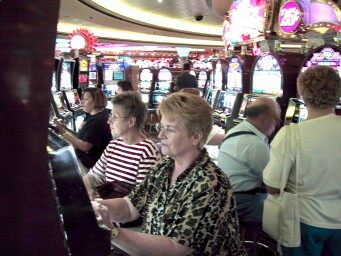IMG_6081Arlene-Gambling-HawaiiCruise-Sep2001.jpg