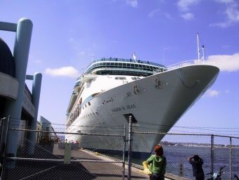 IMG_6102VisionOfSeasInSanDiego-AfterCruise-Sep2001.jpg