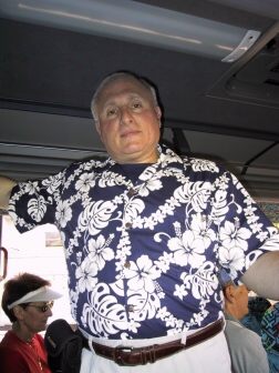 Img_5544Richard-HiloTour-RoyalSuite-HawaiiCruise-Sep2001.jpg