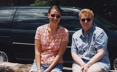 arlene&anna.jpg