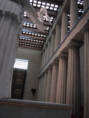 AthenasHall-Parthenon-Nashville-Nov2000.jpg