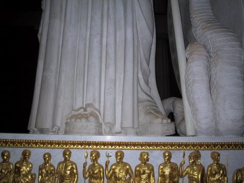 AthenasToes-Parthenon-Nashville-Nov2000.jpg