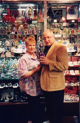 021-Arlene-Rich-GlassShopping.jpg