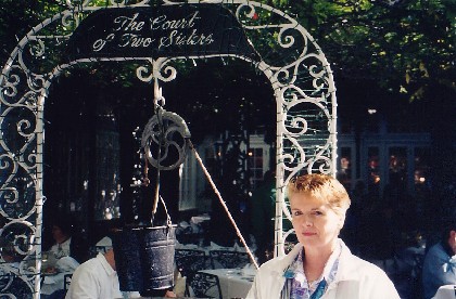 033-Arlene-CourtOfTwoSisters.jpg