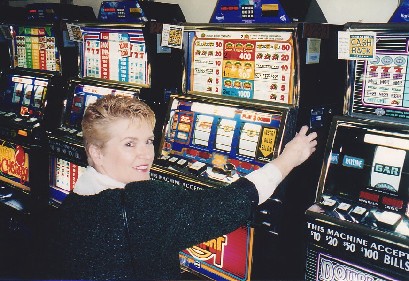035-Arlene-Harrods.jpg