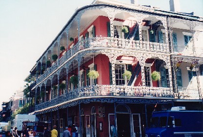 037-BalconyInn&RoyalCafe.jpg