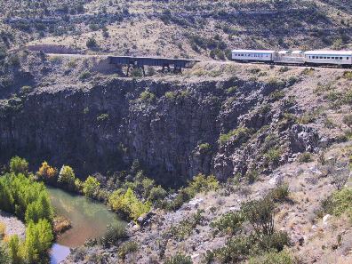 IMG_6176Train-Tresle-VerdeTrain-Nov2001.jpg